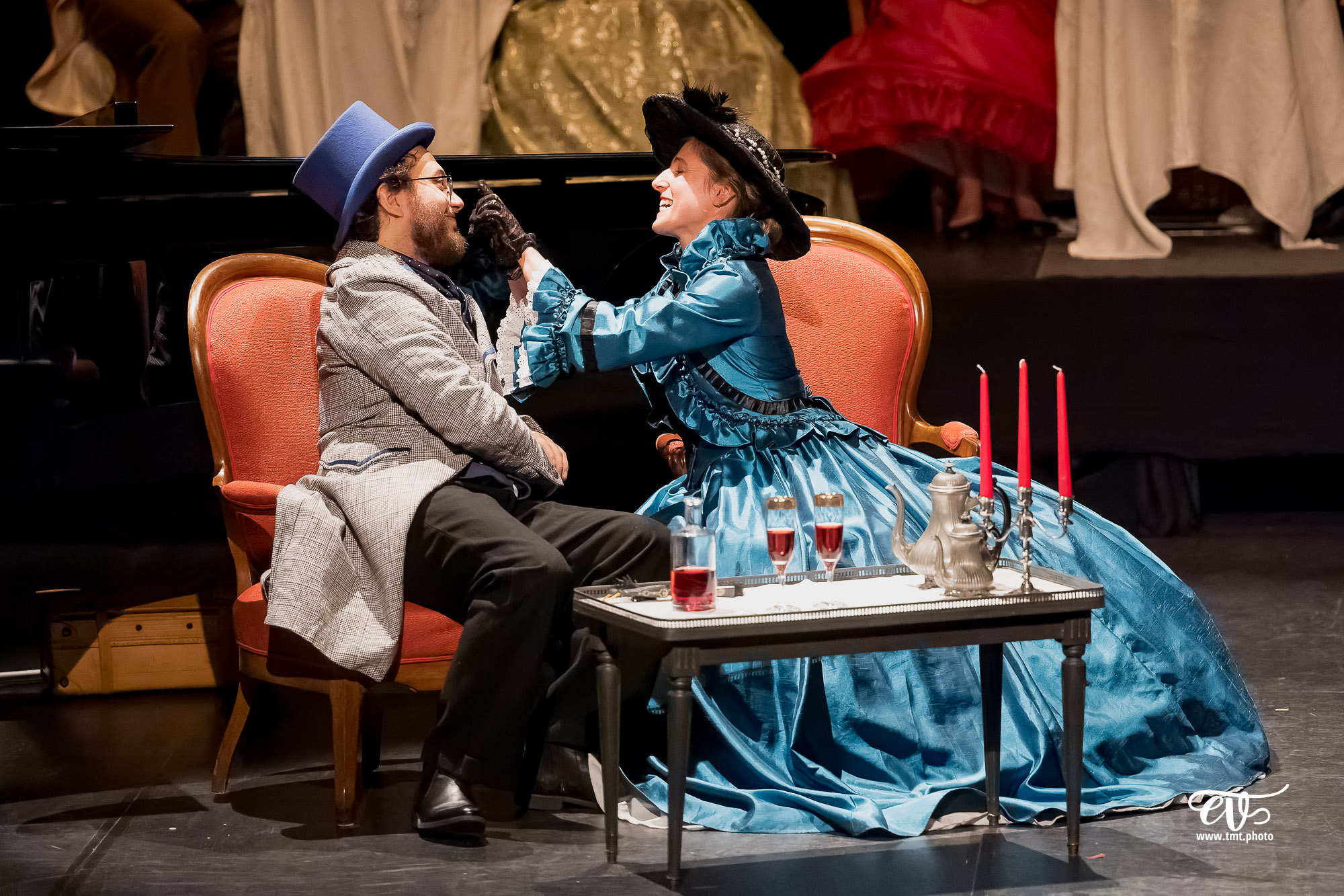 DANS LE SALON DE ROSSINI